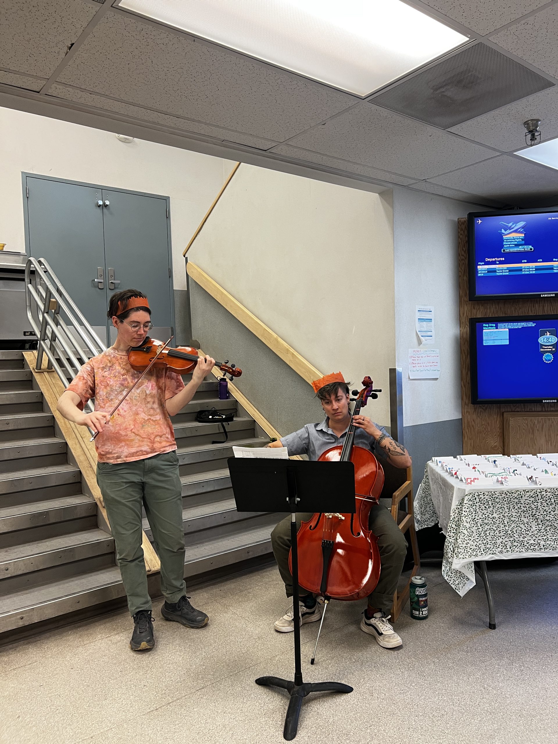 Ellen and Ilyse playing for the crowd