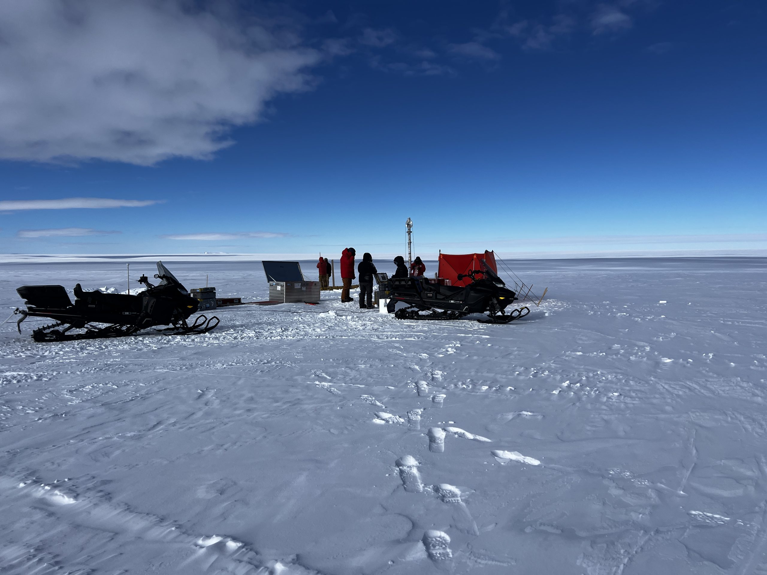 The drill site and wind screen